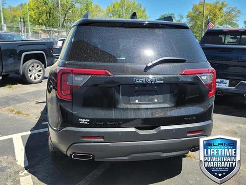 2022 GMC Acadia AWD SLT
