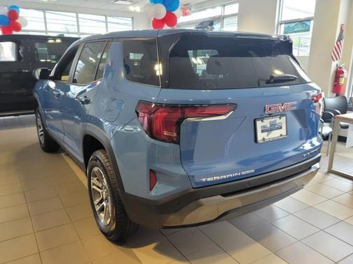 2025 GMC Terrain AWD Elevation