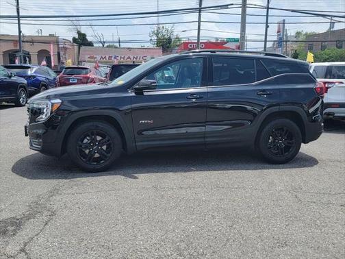 2022 GMC Terrain AWD AT4