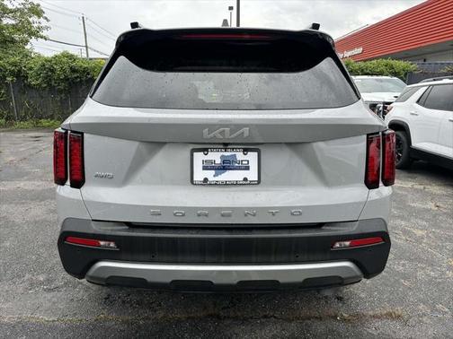 2022 Kia Sorento EX
