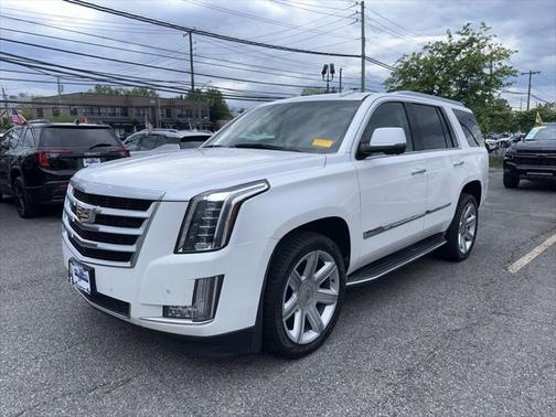 2016 Cadillac Escalade Luxury