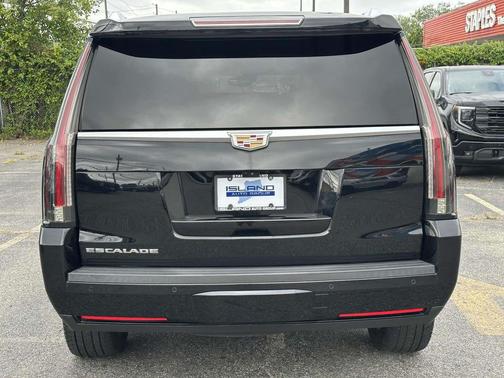 2019 Cadillac Escalade Luxury