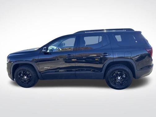 2023 GMC Acadia AWD AT4