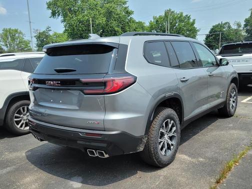 2025 GMC Acadia AWD AT4