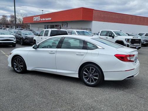 2022 Honda Accord EX-L 1.5T
