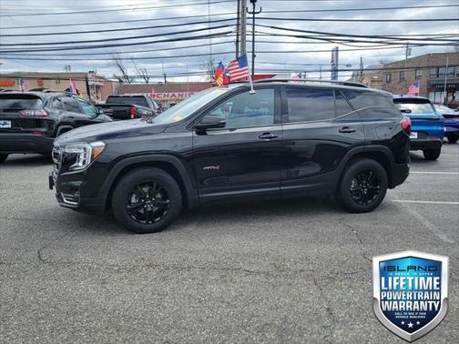 2022 GMC Terrain AWD AT4