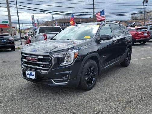 2022 GMC Terrain AWD AT4