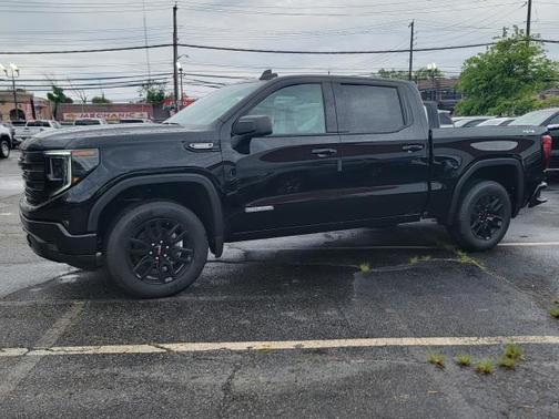 2025 GMC Sierra 1500 Elevation