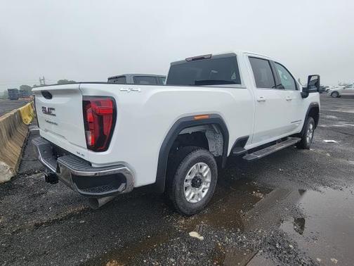 2025 GMC Sierra 2500 SLE