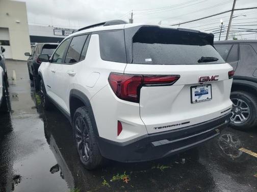 2025 GMC Terrain AWD Elevation