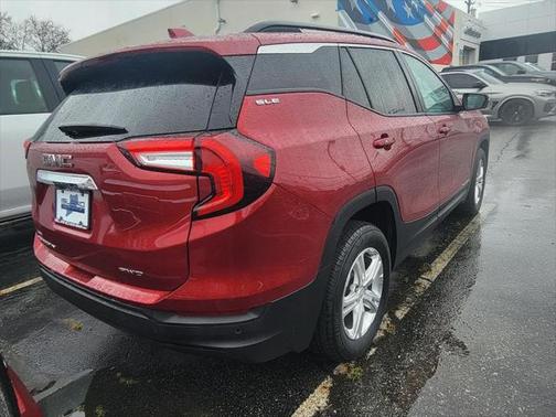 2022 GMC Terrain SLE
