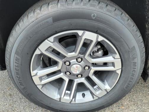 2025 GMC Terrain AWD Elevation