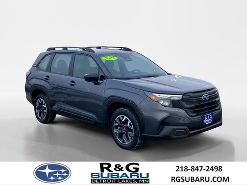 2025 Subaru Forester Base, LOW MILES, Option 01