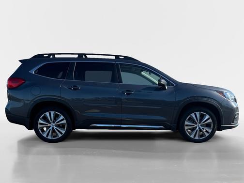 2020 Subaru Ascent Limited, Low Miles, Option 23