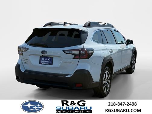 2023 Subaru Outback Premium, Blind Spot, Option 13
