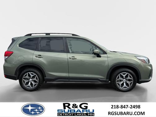 2021 Subaru Forester Premium, New Tires, Option 15