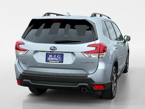 2022 Subaru Forester Limited, LOW Miles, Option 32