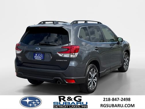 Magnetite Gray Metallic 2023 Subaru Forester Limited, Navigation, Option 32