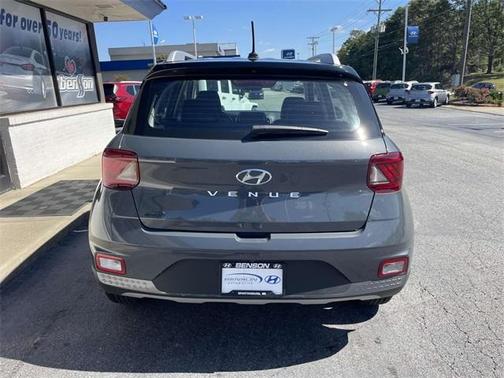 2024 Hyundai VENUE Limited