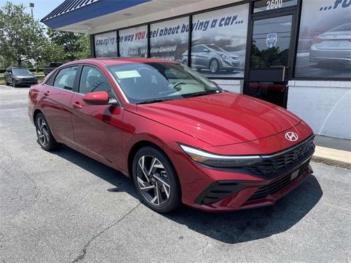2025 Hyundai ELANTRA SEL Convenience