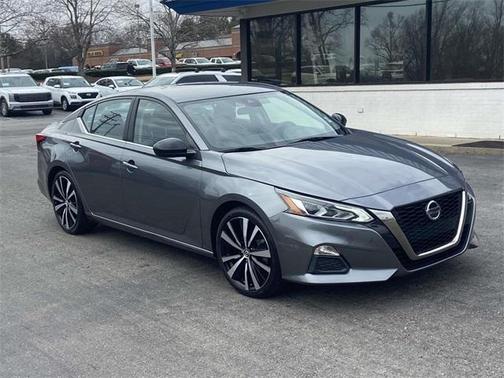 2022 Nissan Altima 2.5 SR