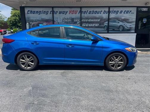 2017 Hyundai ELANTRA Value Edition