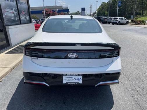 2025 Hyundai SONATA SEL