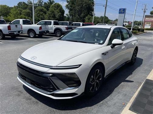 2025 Hyundai SONATA SEL