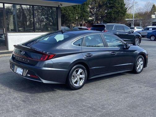 2020 Hyundai SONATA SE