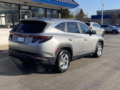 2023 Hyundai TUCSON SEL