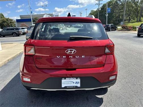 2020 Hyundai VENUE SEL