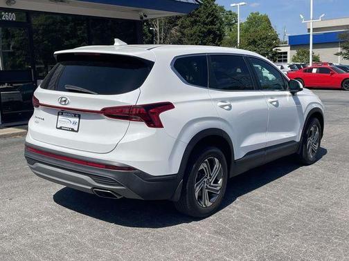 2023 Hyundai SANTA FE SE