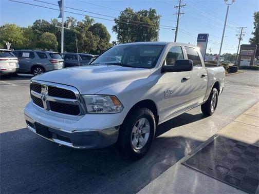 2023 RAM 1500 Classic SLT