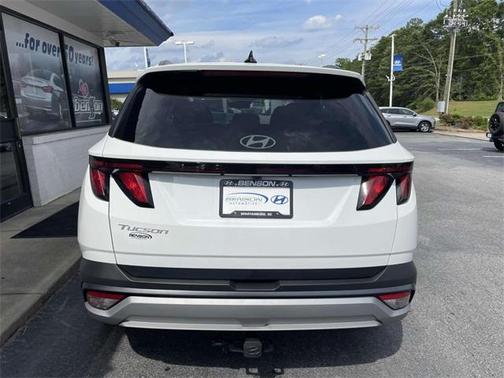 2025 Hyundai TUCSON SEL