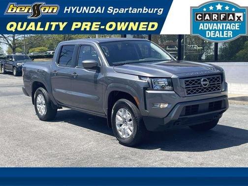 2022 Nissan Frontier SV