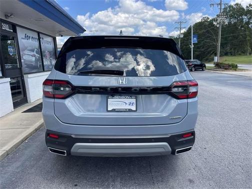 2024 Honda Pilot Touring