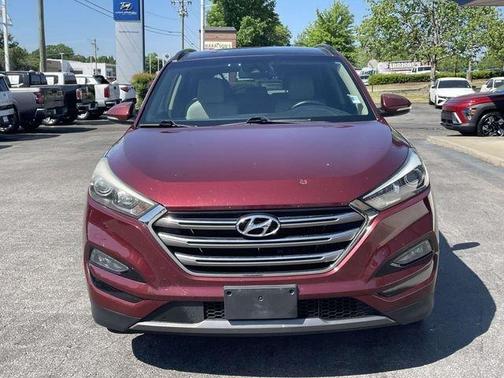 Ruby Wine 2016 Hyundai TUCSON Limited