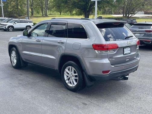 2017 Jeep Grand Cherokee Laredo