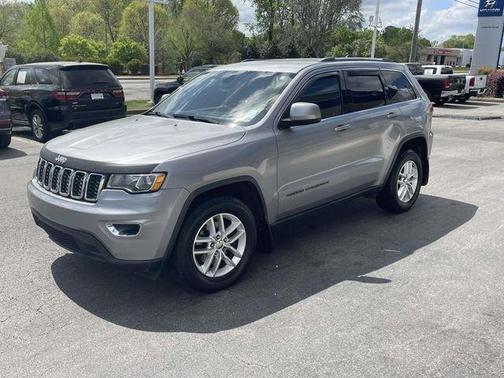 2017 Jeep Grand Cherokee Laredo