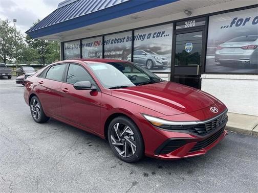 2025 Hyundai ELANTRA SEL Sport