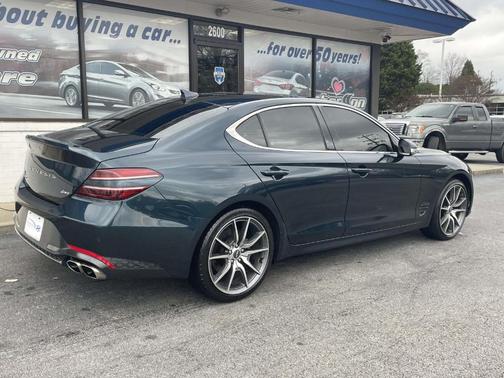 2023 Genesis G70 2.0T
