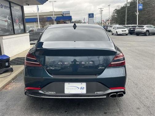 2023 Genesis G70 2.0T