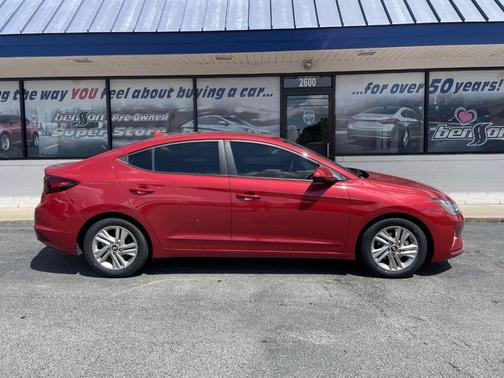2019 Hyundai ELANTRA Value Edition