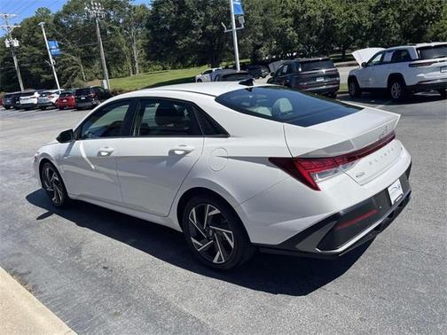 2024 Hyundai ELANTRA HEV Limited