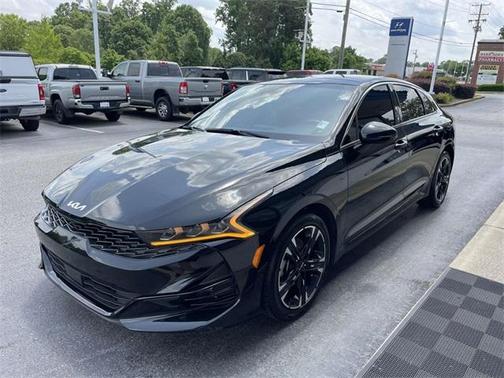 2022 Kia K5 GT-Line