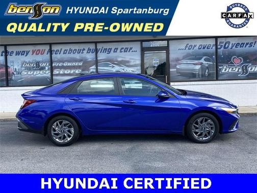 2024 Hyundai ELANTRA SEL