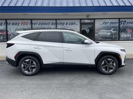 2025 Hyundai TUCSON SEL Convenience