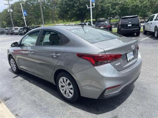 2022 Hyundai Accent SE