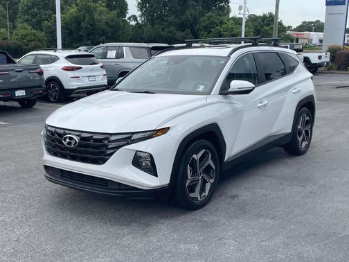 White Pearl 2023 Hyundai TUCSON SEL