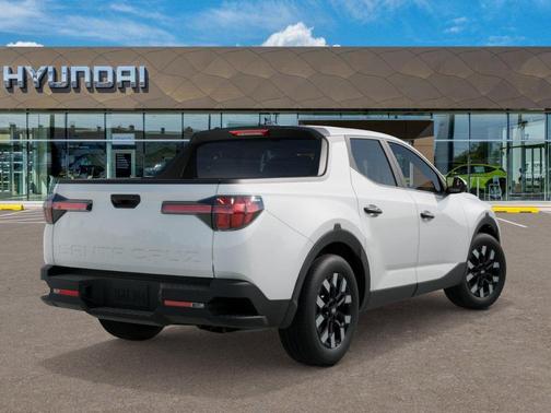 White 2026 Hyundai SANTA CRUZ SE FWD